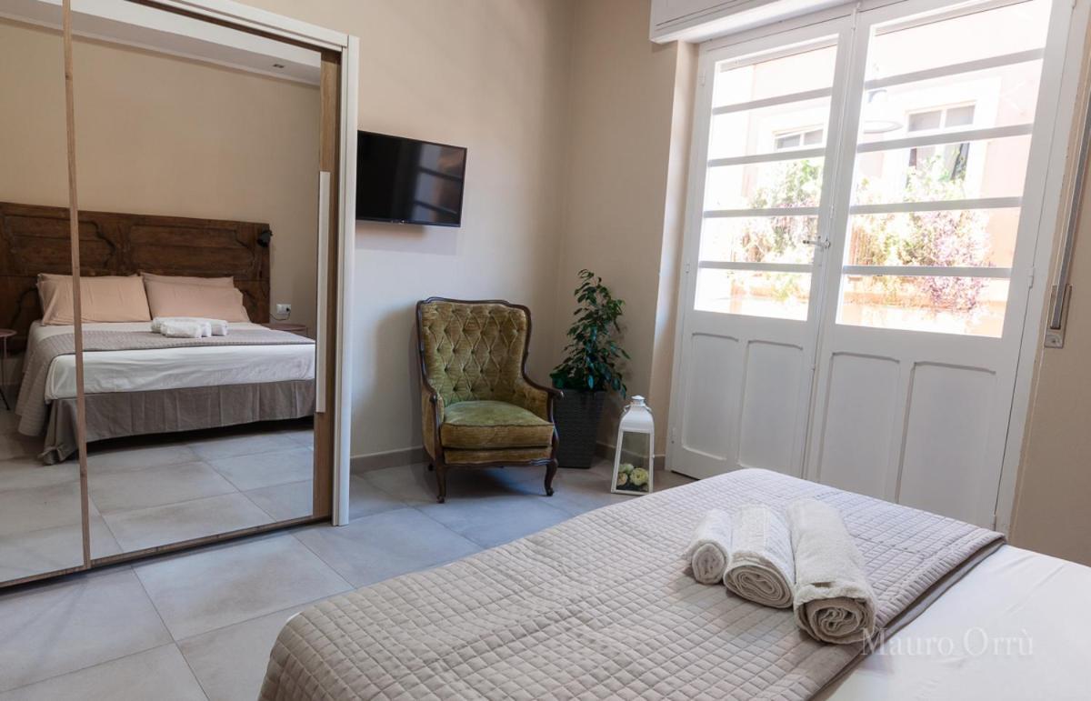 New Home - Appartamento In Centro Storico Cagliari Buitenkant foto