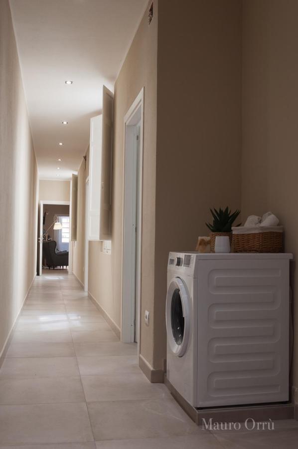 New Home - Appartamento In Centro Storico Cagliari Buitenkant foto