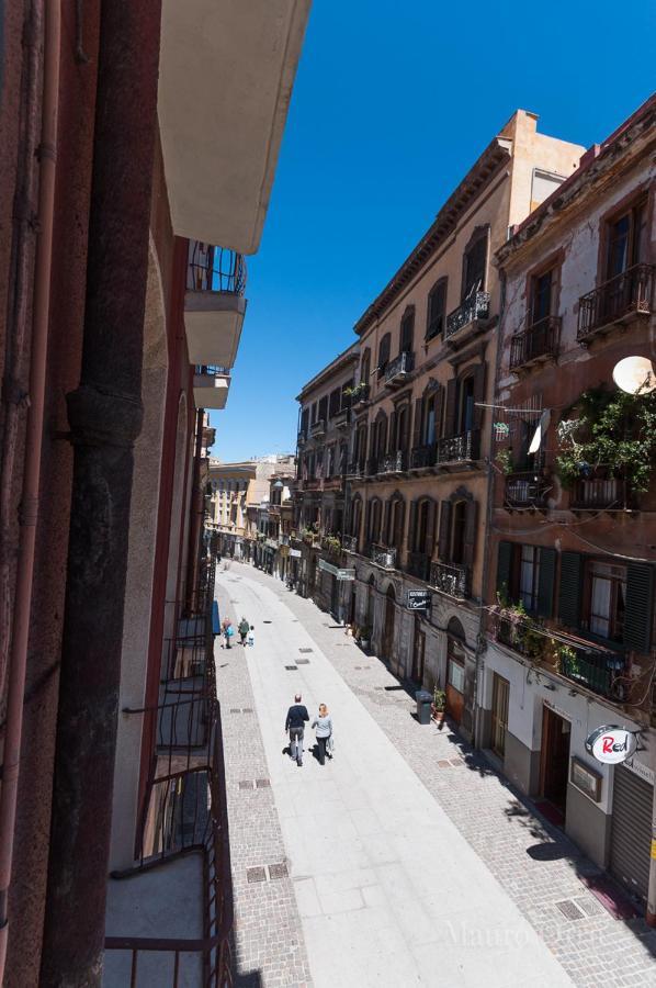 New Home - Appartamento In Centro Storico Cagliari Buitenkant foto